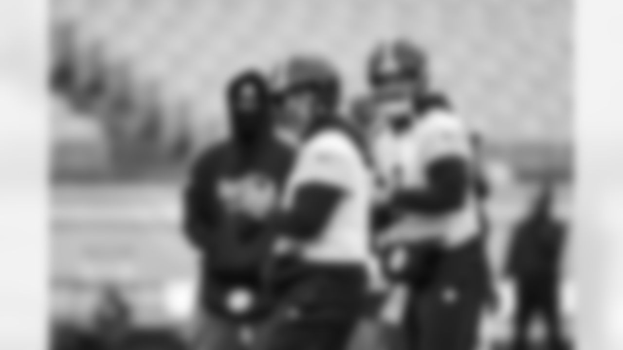 Pittsburgh Steelers quarterback Aaron Rodgers (8) during practice at Acrisure Stadium preparing for a Week 18 matchup against the Baltimore Ravens, Friday, Jan. 2, 2026 in Pittsburgh, PA. (Karl Roser / Pittsburgh Steelers)