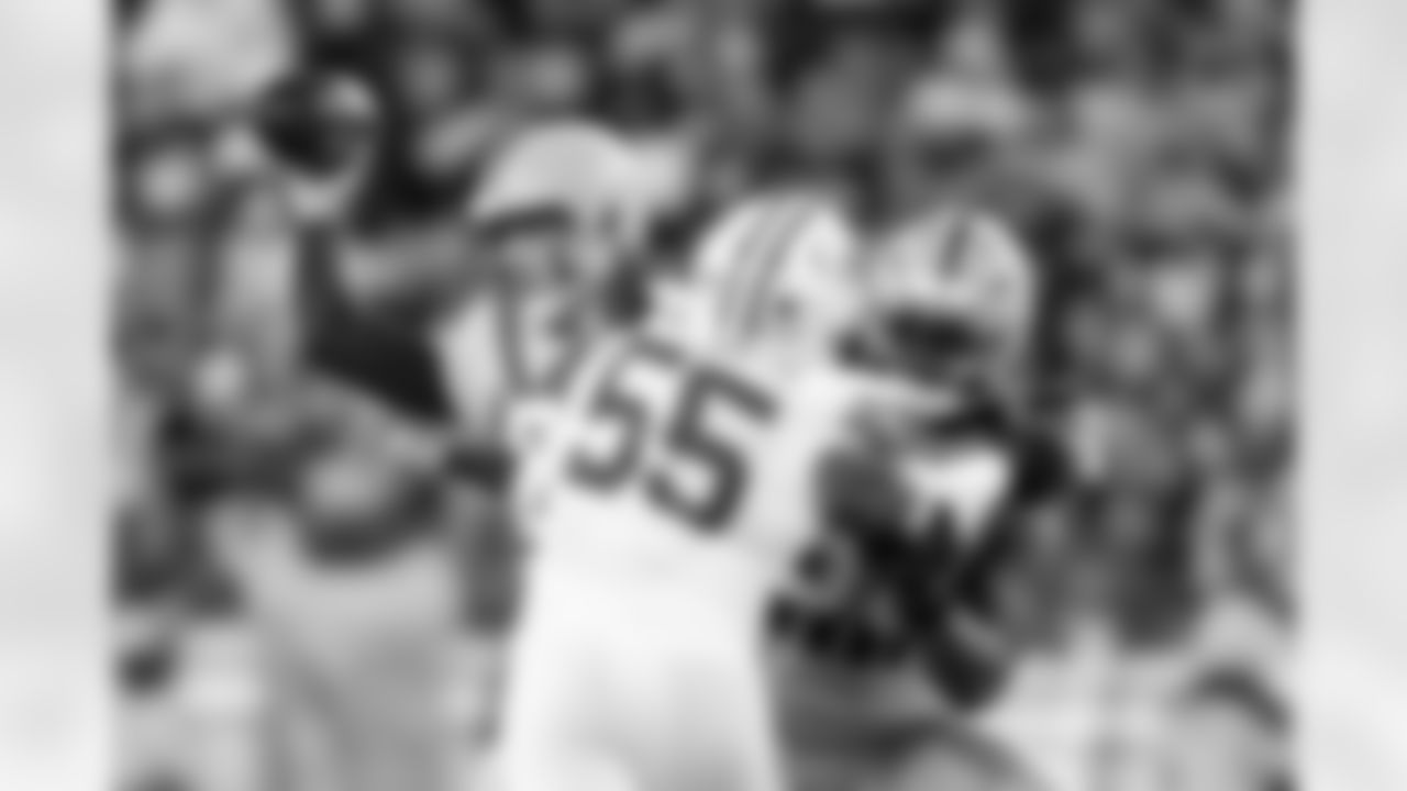 Pittsburgh Steelers quarterback Aaron Rodgers (8) and Pittsburgh Steelers tight end Darnell Washington (80) during a regular season game between the Pittsburgh Steelers and the Green Bay Packers, Sunday, Oct. 26, 2025 in Pittsburgh, PA. The Packers beat the Steelers 35-25. (Karl Roser / Pittsburgh Steelers)