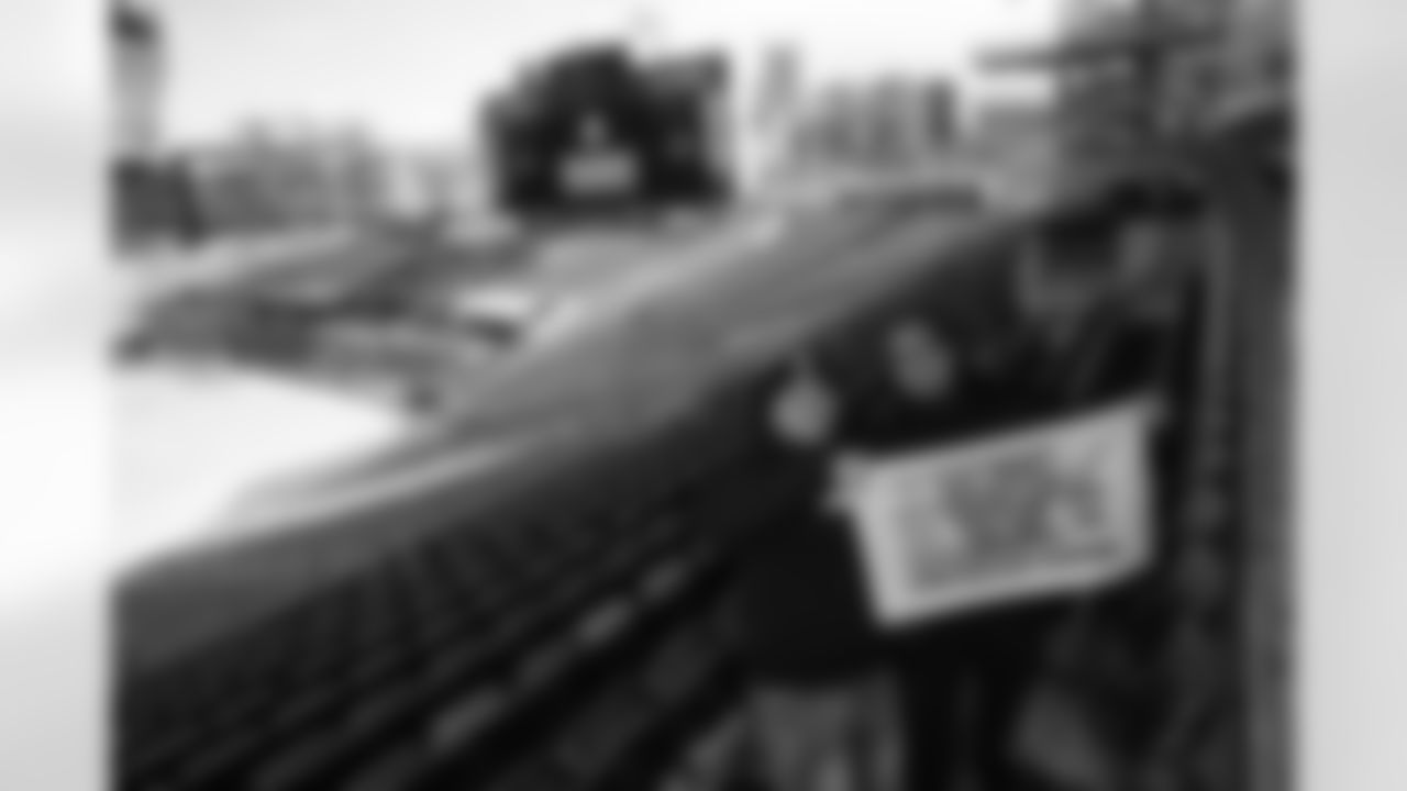 The Steelers welcomed fans from Mexico and Spain for an appreciation party prior to Monday night's game on Sunday, Dec. 14, 2025 in Pittsburgh, PA. (Emilee Fails / Pittsburgh Steelers)