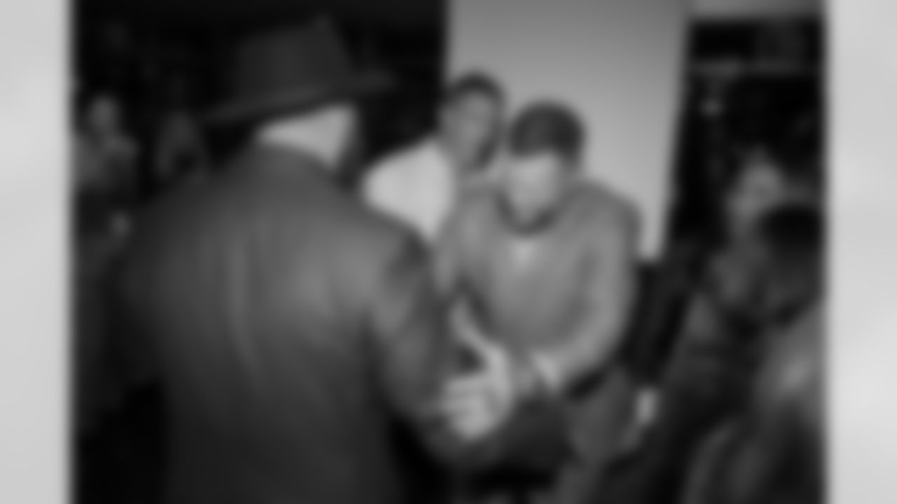 The Pittsburgh Steelers celebrated the 20th anniversary of Super Bowl XL during the Alumni Weekend Dinner at Acrisure Stadium benefitting the UPMC Sports Medicine Concussion Program, Saturday, Nov. 1, 2025 in Pittsburgh, PA. (Alysa Rubin / Pittsburgh Steelers)