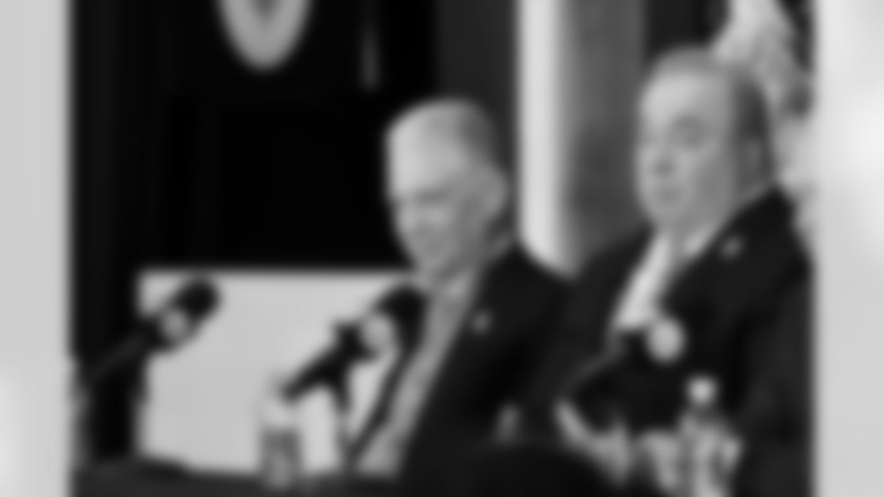 Pittsburgh Steelers head coach Mike McCarthy is introduced at a press conference, Tuesday, Jan. 27, 2026 in Pittsburgh, PA. (Alysa Rubin / Pittsburgh Steelers)