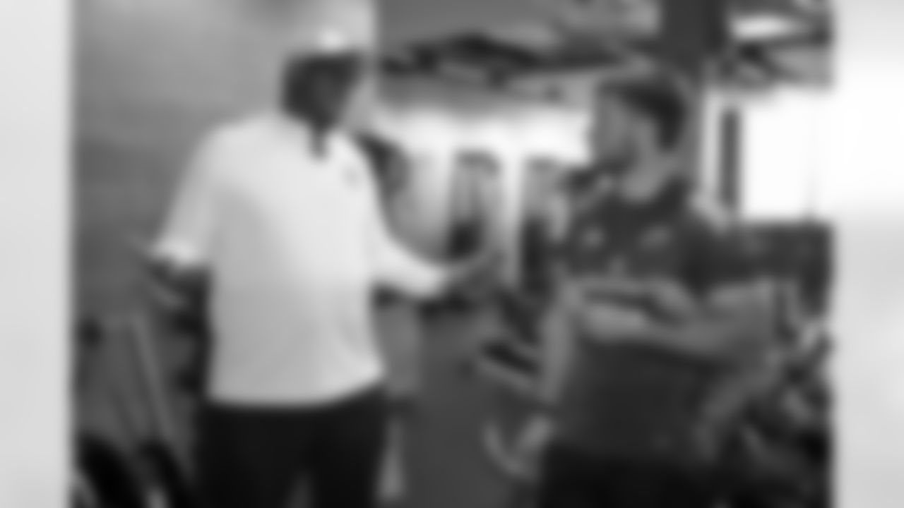 Pittsburgh Steelers legend Max Starks visits Munster Rugby during the Terrible Towel Tour on Tuesday, Sept. 23, 2025 in Munster, Ireland. (Brendan Moran / Pittsburgh Steelers)