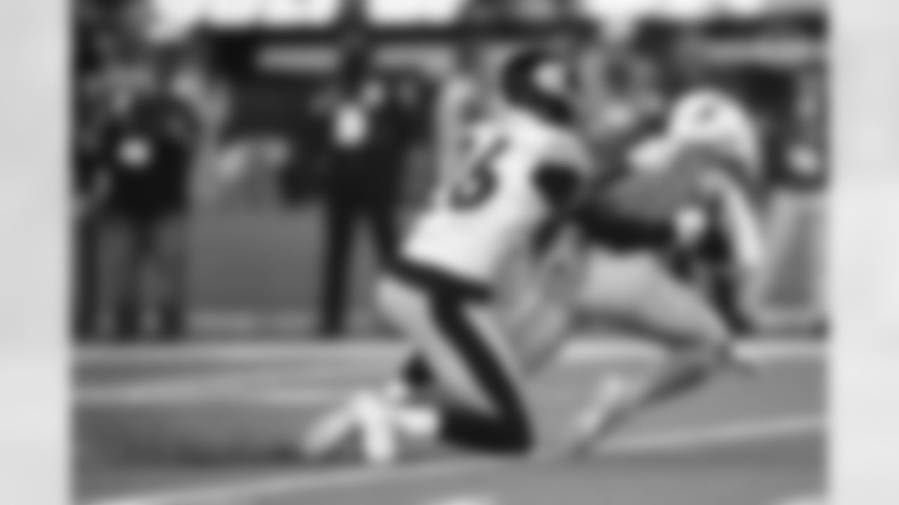 Pittsburgh Steelers cornerback Brandin Echols (26) during a regular season game between the Pittsburgh Steelers and the Los Angeles Chargers, Sunday, Nov. 9, 2025 in Inglewood, CA. (Alysa Rubin / Pittsburgh Steelers)