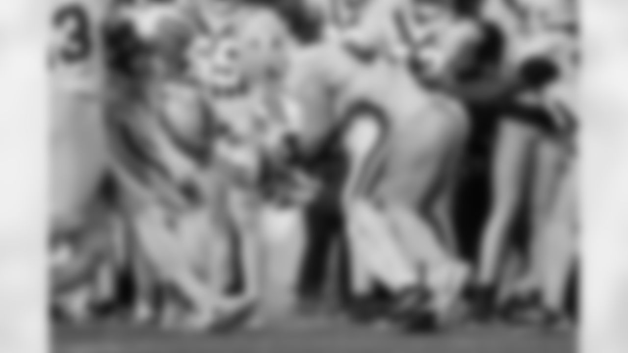 Pittsburgh Steelers linebacker Payton Wilson (41) tackles his opponent during a regular season game against the Green Bay Packers, Sunday, Oct. 26, 2025 in Pittsburgh, PA. The Packers beat the Steelers 35-25. (Alysa Rubin / Pittsburgh Steelers)