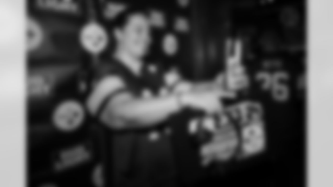 Steelers Nation Unite Road Warriors, Saturday, Nov. 8, 2025 in Huntington Beach, CA. (Alysa Rubin / Pittsburgh Steelers)