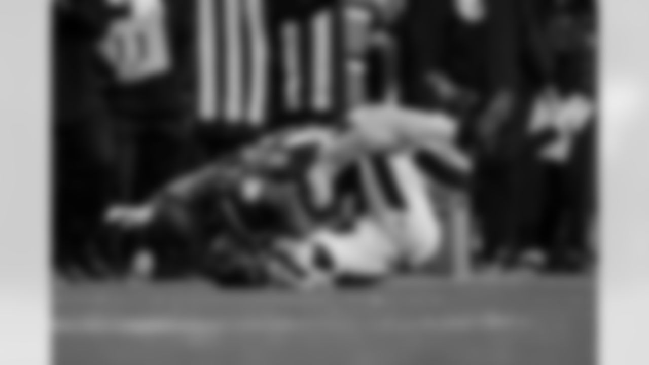 Pittsburgh Steelers linebacker Payton Wilson (41) tackles his opponent during a postseason Wild Card game against the Houston Texans, Monday, Jan. 12, 2026 in Pittsburgh, PA. The Texans beat the Steelers 30-6. (Alysa Rubin / Pittsburgh Steelers)