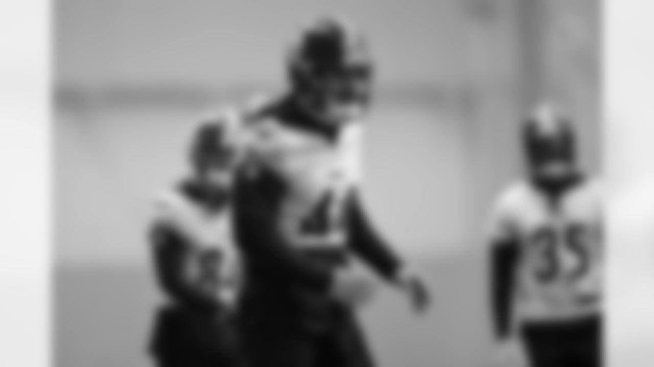 Pittsburgh Steelers long snapper Christian Kuntz (46) during practice at the UPMC Rooney Sports Complex preparing for a Week 14 matchup against the Baltimore Ravens, Friday, Dec. 5, 2025 in Pittsburgh, PA. (Alysa Rubin / Pittsburgh Steelers)