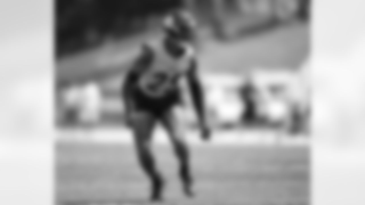 S DeShon Elliott- No. 25
