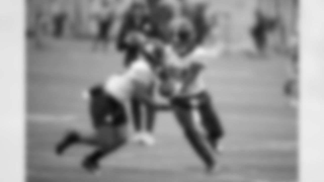 Pittsburgh Steelers quarterback Mason Rudolph (2) and Pittsburgh Steelers running back Jaylen Warren (30) during practice at the UPMC Rooney Sports Complex preparing for a Week 13 matchup against the Buffalo Bills, Wednesday, Nov. 26, 2025 in Pittsburgh, PA. (Karl Roser / Pittsburgh Steelers)