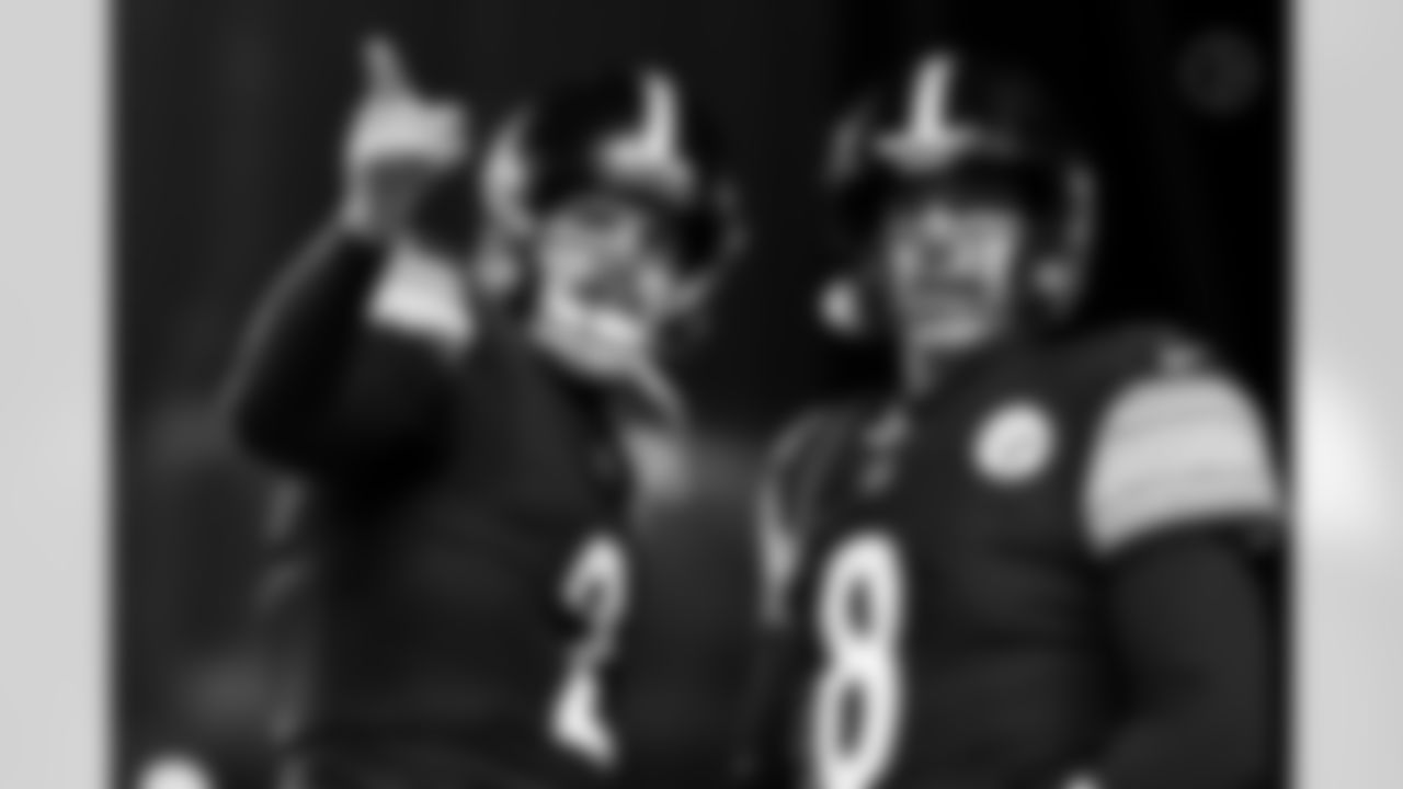 Pittsburgh Steelers quarterback Mason Rudolph (2) and quarterback Aaron Rodgers (8) during a postseason Wild Card game between the Pittsburgh Steelers and the Houston Texans, Monday, Jan. 12, 2026 in Pittsburgh, PA. (Karl Roser / Pittsburgh Steelers)