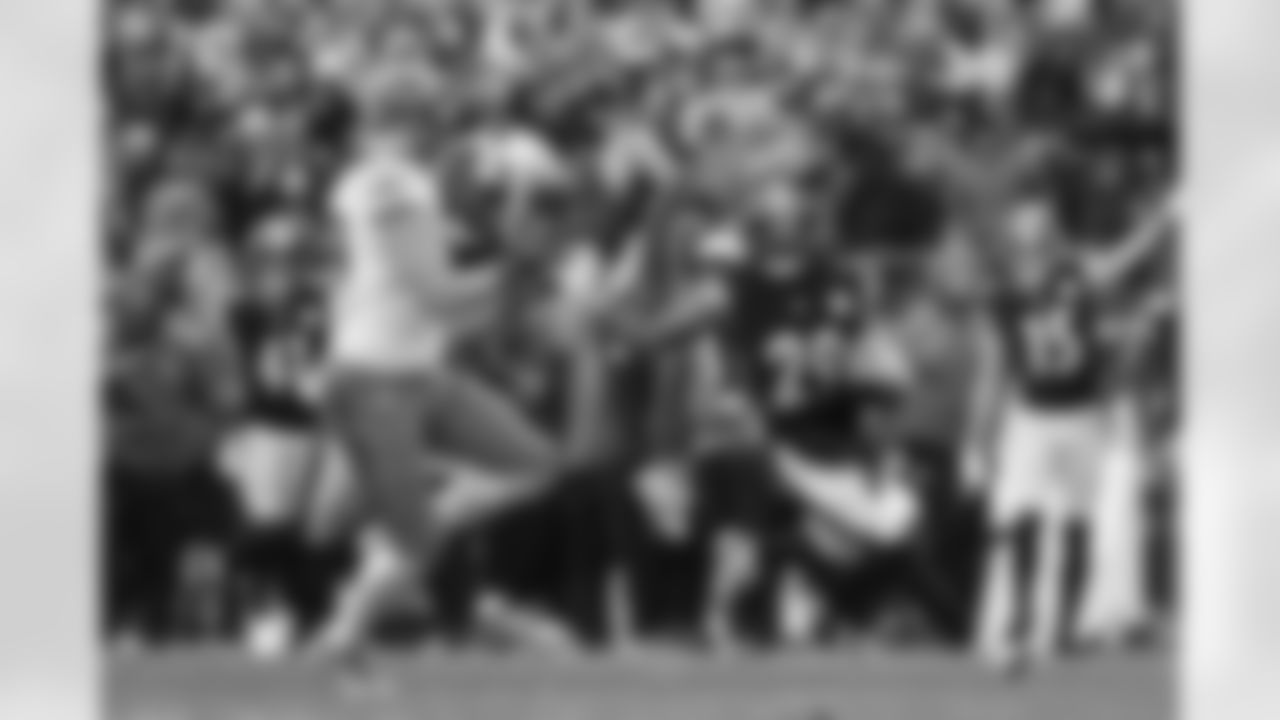 Pittsburgh Steelers safety Kyle Dugger (29) during a regular season game between the Pittsburgh Steelers and the Cincinnati Bengals, Sunday, Nov. 16, 2025 in Pittsburgh, PA. (Harrison Barden / Pittsburgh Steelers)