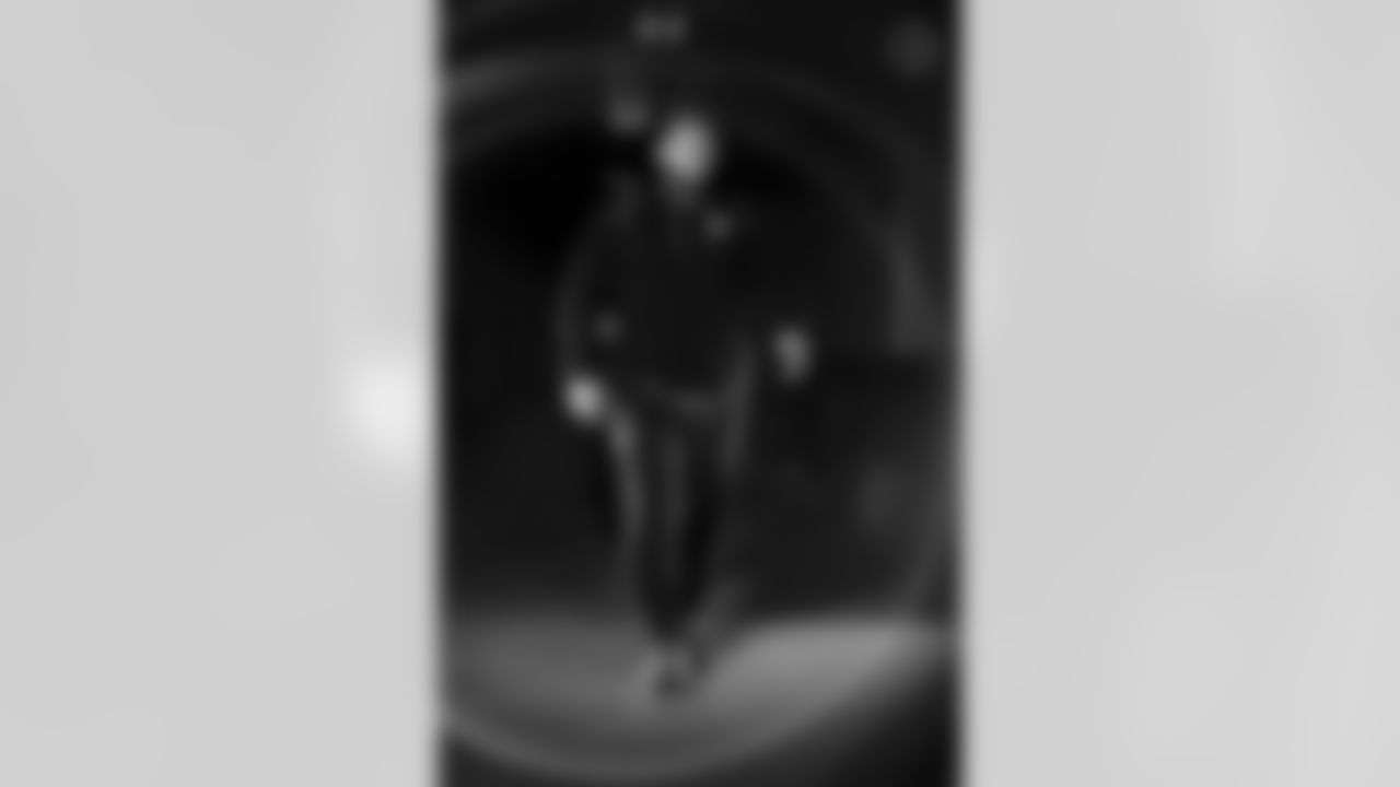 Pittsburgh Steelers center Zach Frazier (54) during a regular season game between the Pittsburgh Steelers and the Indianapolis Colts, Sunday, Nov. 2, 2025 in Pittsburgh, PA. (Alysa Rubin / Pittsburgh Steelers)