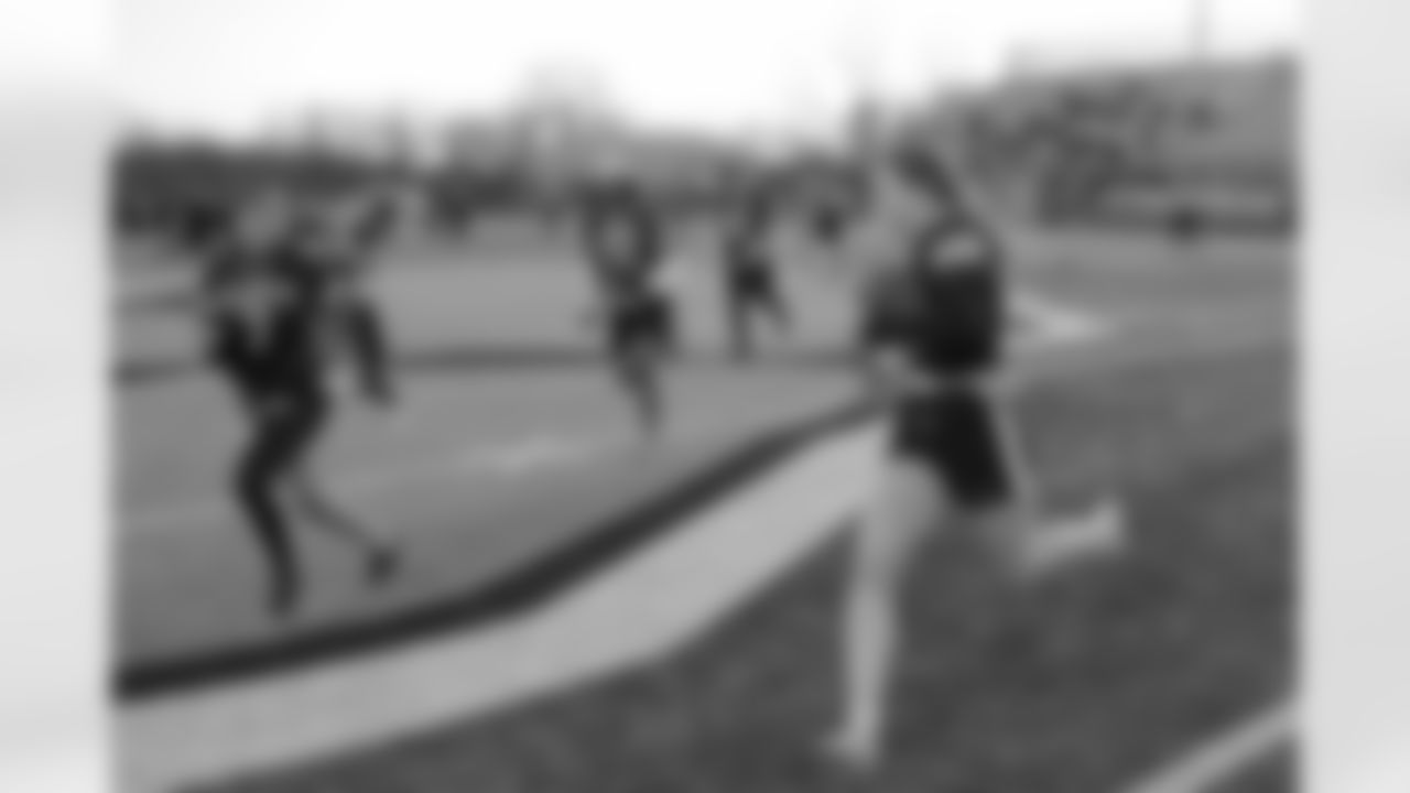 Week 1 of the Steelers' Girls High School Flag Football season on Wednesday, April 16, 2025 at North Allegheny Senior High School. (Brad Oskowski / Pittsburgh Steelers)