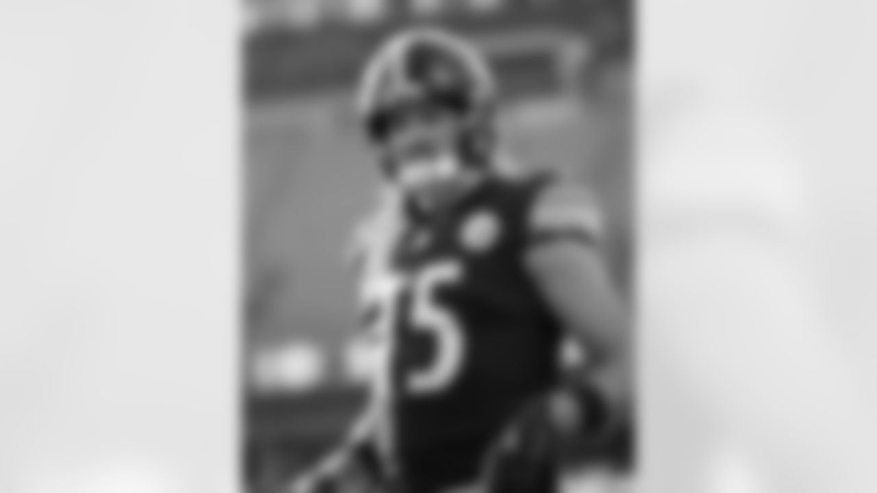WR Ben Skowronek- No. 15