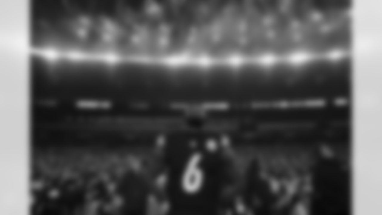 Pittsburgh Steelers linebacker Patrick Queen (6) during a regular season game between the Pittsburgh Steelers and the Baltimore Ravens, Sunday, Jan. 4, 2026 in Pittsburgh, PA.  (Taylor Ollason/ Pittsburgh Steelers)