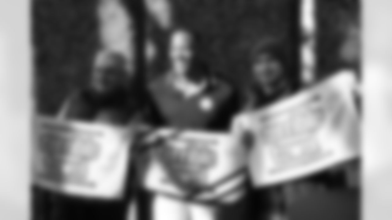 The Steelers welcomed fans from Mexico and Spain for an appreciation party prior to Monday night's game on Sunday, Dec. 14, 2025 in Pittsburgh, PA. (Emilee Fails / Pittsburgh Steelers)