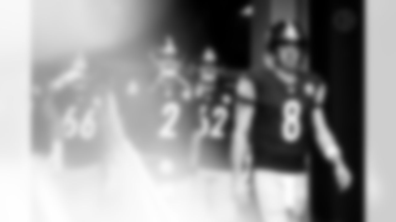 Pittsburgh Steelers quarterback Aaron Rodgers (8) Pittsburgh Steelers quarterback Mason Rudolph (2) Pittsburgh Steelers center Ryan McCollum (62) Pittsburgh Steelers guard Mason McCormick (66) during a regular season game between the Pittsburgh Steelers and the Indianapolis Colts, Sunday, Nov. 2, 2025 in Pittsburgh, PA. (Jared Wickerham / Pittsburgh Steelers)