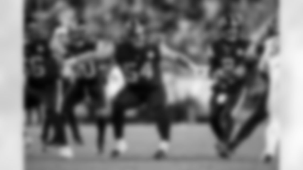 Pittsburgh Steelers center Zach Frazier (54) during a regular season game between the Pittsburgh Steelers and the Miami Dolphins, Monday, Dec. 15, 2025 in Pittsburgh, PA. The Steelers defeated the Dolphins 28-15. (Karl Roser / Pittsburgh Steelers)