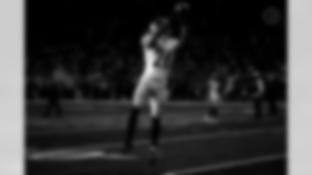 Pittsburgh Steelers cornerback Brandin Echols (26) prior to a regular season game between the Pittsburgh Steelers and the Detroit Lions, Sunday, Dec. 21, 2025 in Detroit, MI. The Steelers defeated the Lions 29-24. (Alysa Rubin / Pittsburgh Steelers)