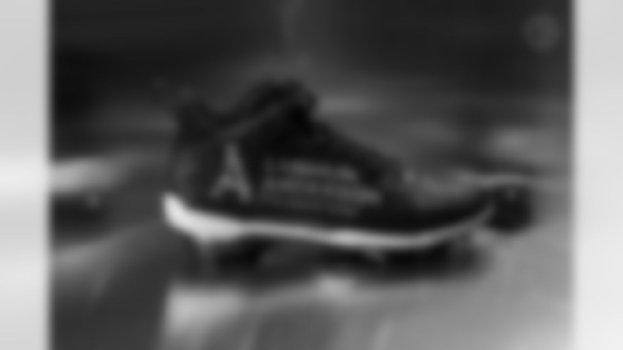 Pittsburgh Steelers offensive lineman Calvin Anderson (67) will showcase his custom cleats supporting the Lanihun-Anderson Foundation during Week 13. (Alysa Rubin / Pittsburgh Steelers)