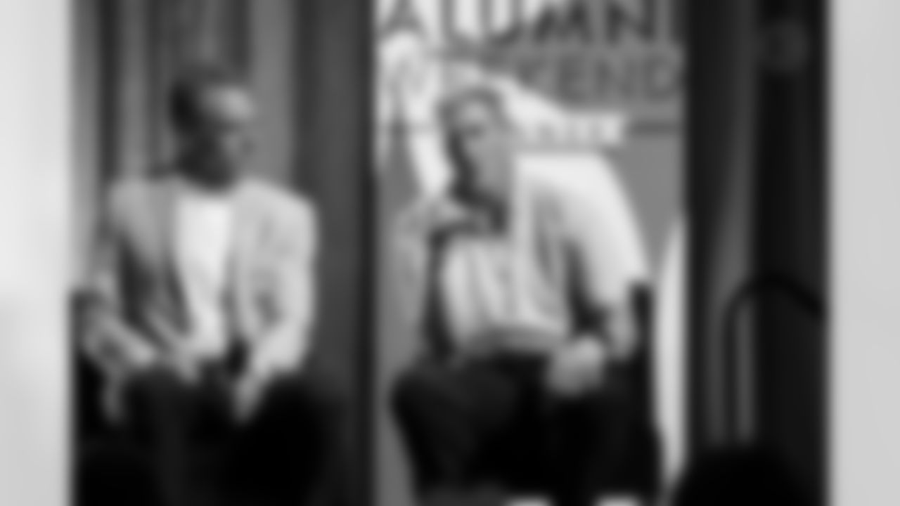 The Pittsburgh Steelers celebrated the 20th anniversary of Super Bowl XL during the Alumni Weekend Dinner at Acrisure Stadium benefitting the UPMC Sports Medicine Concussion Program, Saturday, Nov. 1, 2025 in Pittsburgh, PA. (Alysa Rubin / Pittsburgh Steelers)