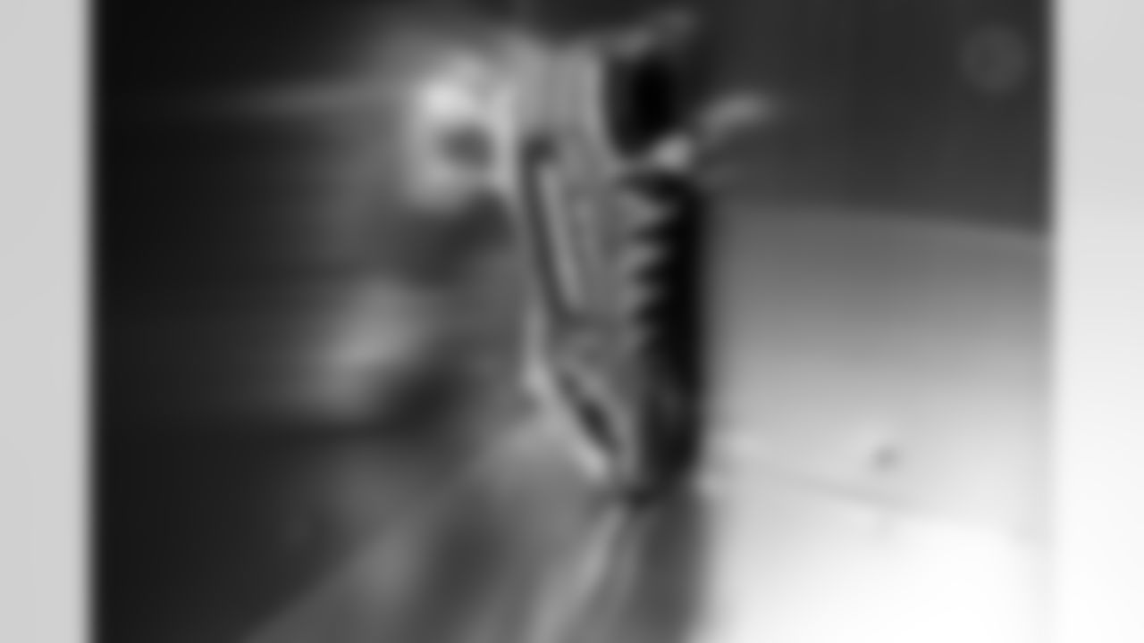 Pittsburgh Steelers wide receiver DK Metcalf (4) will showcase his custom cleats supporting Call of Duty Endowment during Week 13. (Alysa Rubin / Pittsburgh Steelers)