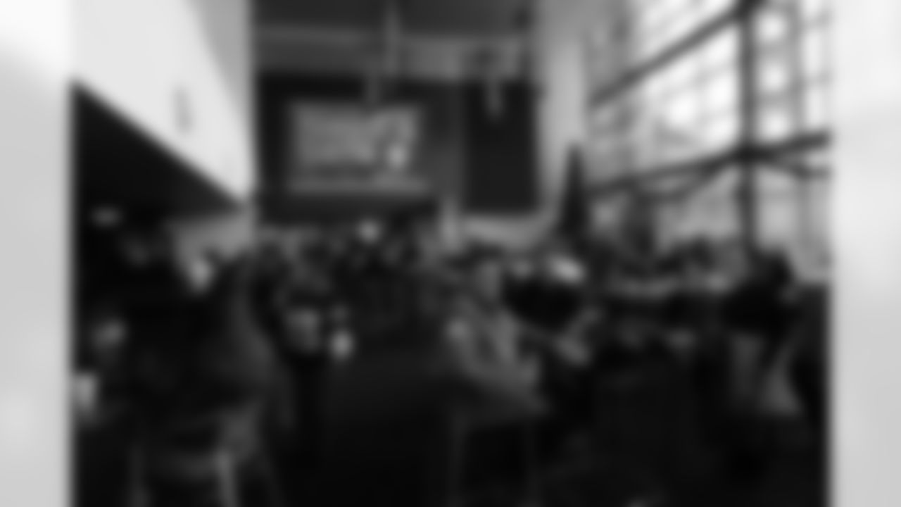 The Steelers welcomed fans from Mexico and Spain for an appreciation party prior to Monday night's game on Sunday, Dec. 14, 2025 in Pittsburgh, PA. (Emilee Fails / Pittsburgh Steelers)