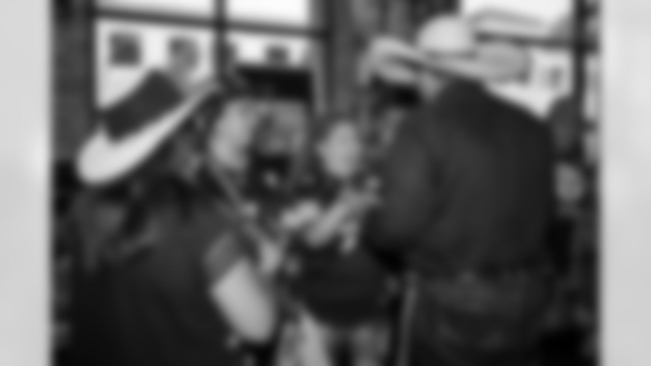 Steelers Nation Unite Road Warriors, Saturday, Nov. 8, 2025 in Huntington Beach, CA. (Alysa Rubin / Pittsburgh Steelers)