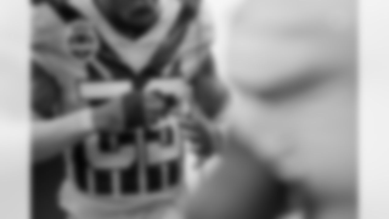 Pittsburgh Steelers safety DeShon Elliott (25) during a regular season game between the Pittsburgh Steelers and the Green Bay Packers, Sunday, Oct. 26, 2025 in Pittsburgh, PA. The Packers beat the Steelers 35-25. (Karl Roser / Pittsburgh Steelers)