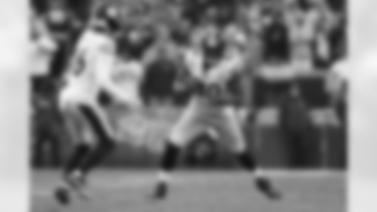 Pittsburgh Steelers tight end Darnell Washington (80) during a regular season game between the Pittsburgh Steelers and the Cleveland Browns, Sunday, Dec. 28, 2025 in Cleveland, OH. (Karl Roser / Pittsburgh Steelers)