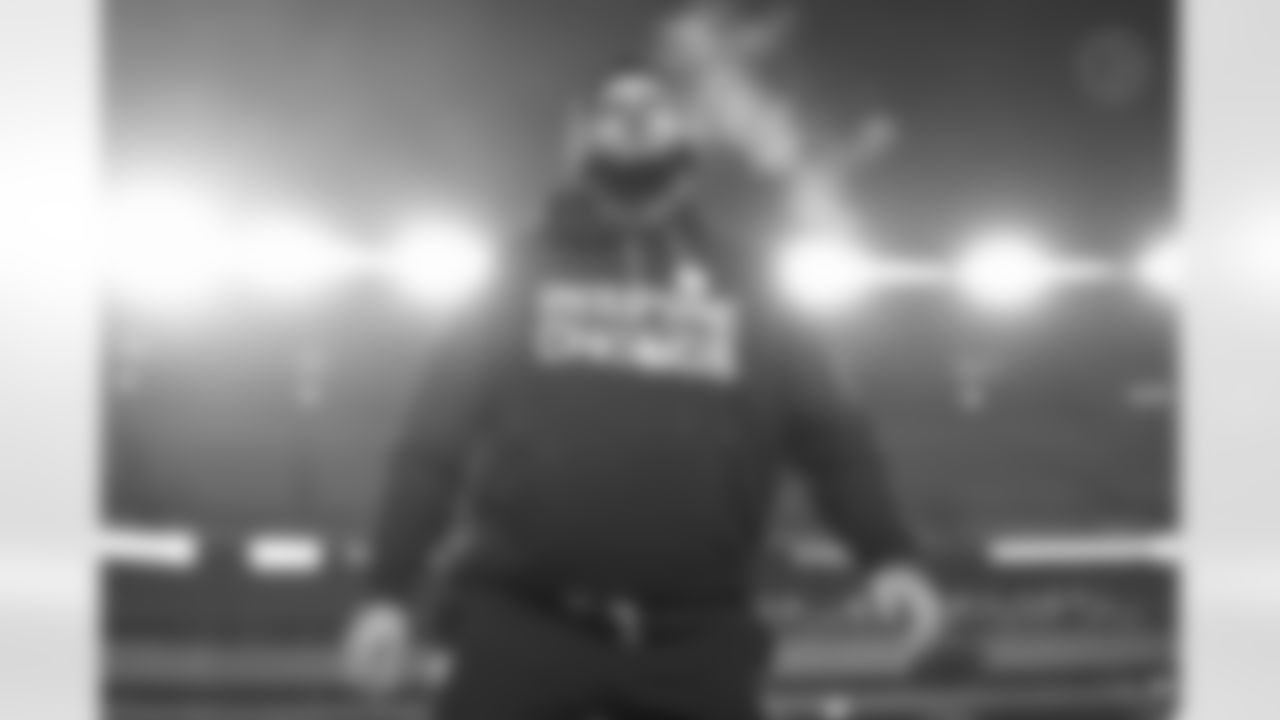 Pittsburgh Steelers offensive tackle Dylan Cook (60) during a regular season game between the Pittsburgh Steelers and the Miami Dolphins, Monday, Dec. 15, 2025 in Pittsburgh, PA. (Jared Wickerham / Pittsburgh Steelers)