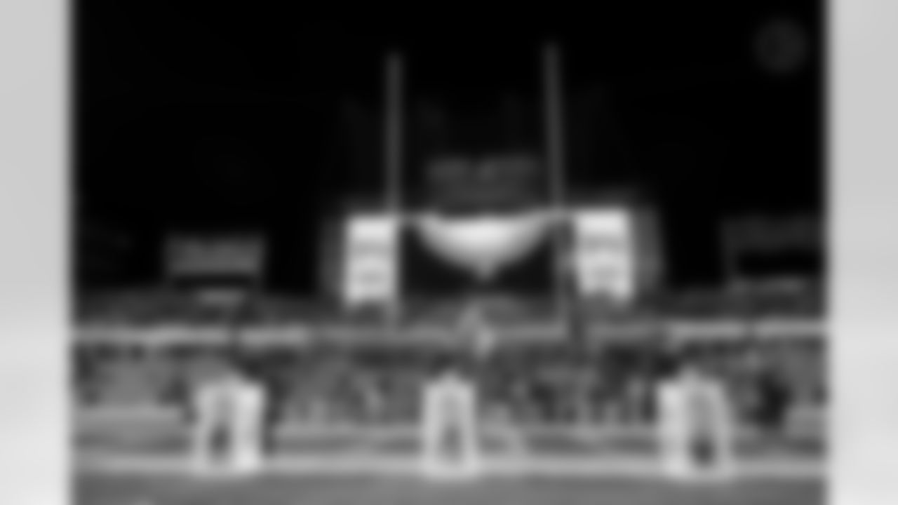 Hall of Honor recognition ceremony during a regular season game between the Pittsburgh Steelers and the Miami Dolphins, Monday, Dec. 15, 2025 in Pittsburgh, PA. The Steelers defeated the Dolphins 28-15. (Alysa Rubin / Pittsburgh Steelers)