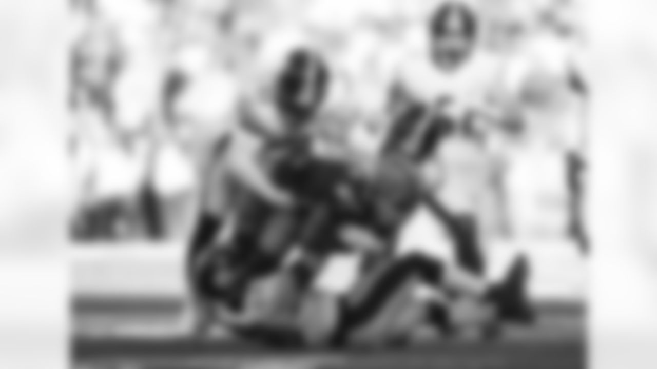 Pittsburgh Steelers linebacker Mark Robinson (93), Pittsburgh Steelers linebacker Elandon Roberts (50) and Pittsburgh Steelers safety Miles Killebrew (28) during a regular season game between the Pittsburgh Steelers and the Cleveland Browns, Sunday, Nov. 19, 2023 in Cleveland, OH. (Karl Roser / Pittsburgh Steelers)
