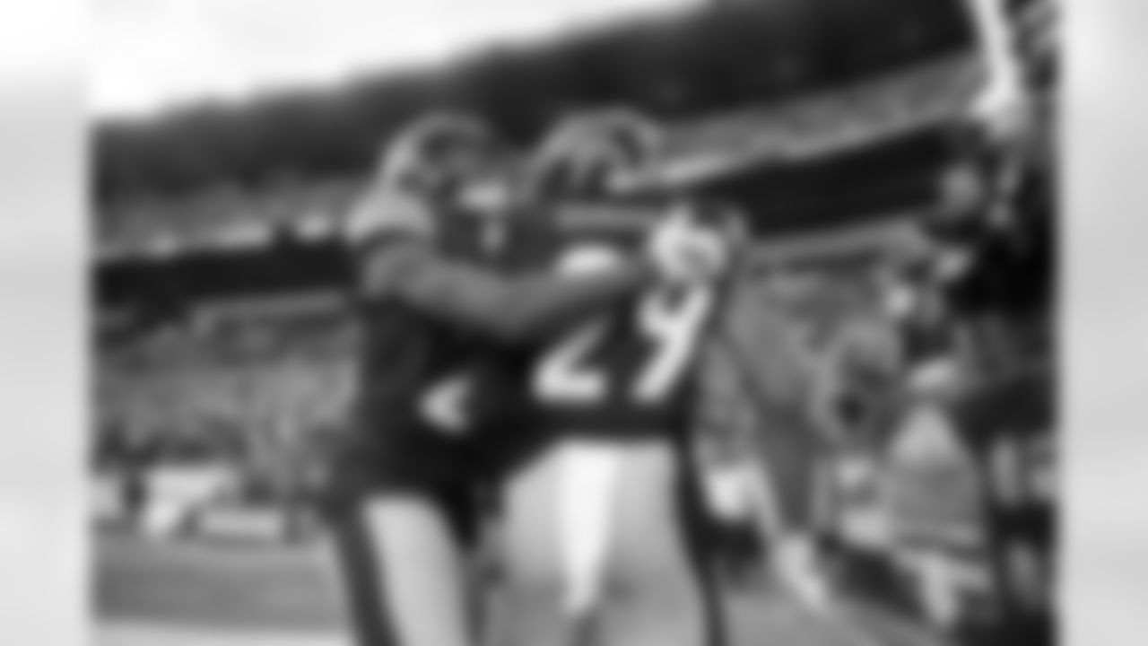 Pittsburgh Steelers cornerback Brandin Echols (26) and Pittsburgh Steelers safety Kyle Dugger (29) during a regular season game between the Pittsburgh Steelers and the Cincinnati Bengals, Sunday, Nov. 16, 2025 in Pittsburgh, PA. The Steelers defeated the Bengals 34-12. (Karl Roser / Pittsburgh Steelers)