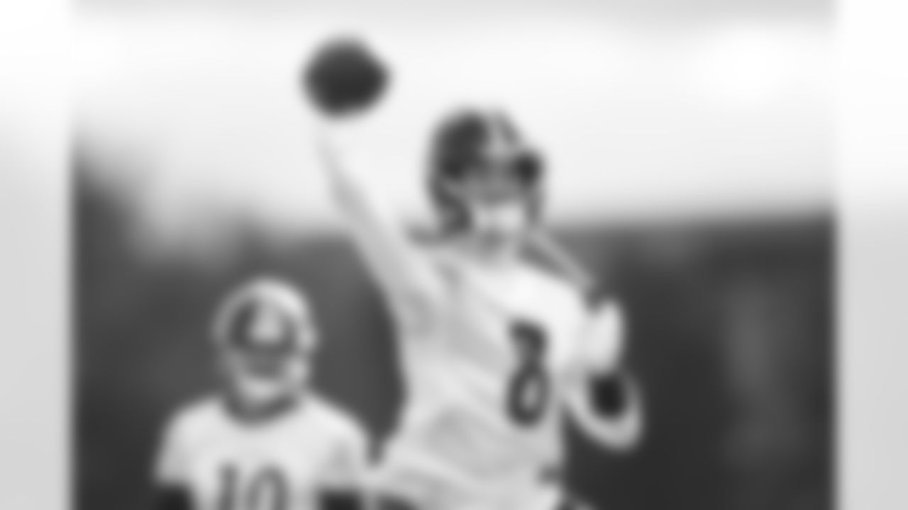 Pittsburgh Steelers quarterback Kenny Pickett (8) during practice at the UPMC Rooney Sports Complex preparing for a Week 17 matchup against the Seattle Seahawks, Thursday, Dec. 28, 2023 in Pittsburgh, PA. (Abigail Dean / Pittsburgh Steelers)