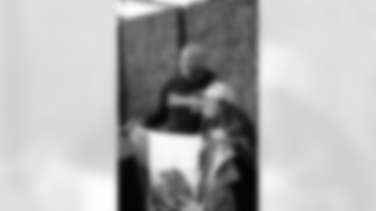 The Steelers welcomed fans from Mexico and Spain for an appreciation party prior to Monday night's game on Sunday, Dec. 14, 2025 in Pittsburgh, PA. (Emilee Fails / Pittsburgh Steelers)