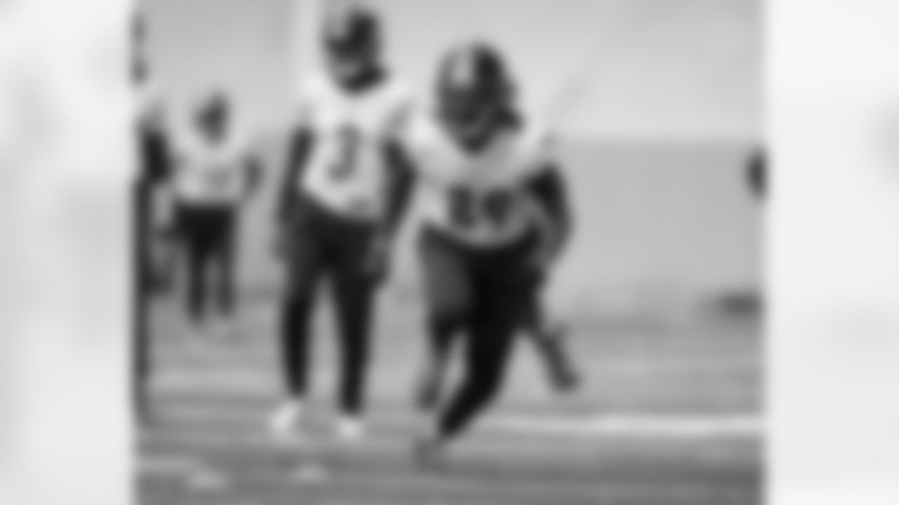 Pittsburgh Steelers wide receiver Brandon Johnson (89) during practice at the UPMC Rooney Sports Complex preparing for a Week 17 matchup against the Cleveland Browns, Friday, Dec. 26, 2025 in Pittsburgh, PA. (Karl Roser / Pittsburgh Steelers)