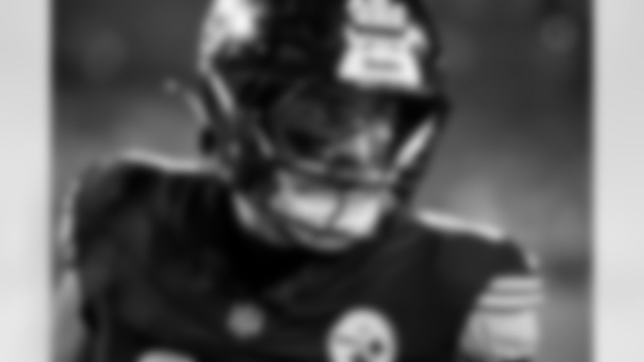 Pittsburgh Steelers tight end Pat Freiermuth (88) prior to a regular season game between the Pittsburgh Steelers and the Baltimore Ravens, Sunday, Jan. 4, 2026 in Pittsburgh, PA. The Steelers defeated the Ravens 26-24. (Karl Roser / Pittsburgh Steelers)