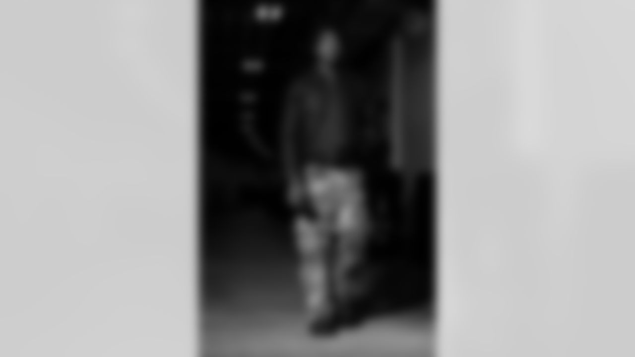 Pittsburgh Steelers cornerback Joey Porter Jr. (24) during a regular season game between the Pittsburgh Steelers and the Miami Dolphins, Monday, Dec. 15, 2025 in Pittsburgh, PA. (Alysa Rubin / Pittsburgh Steelers)