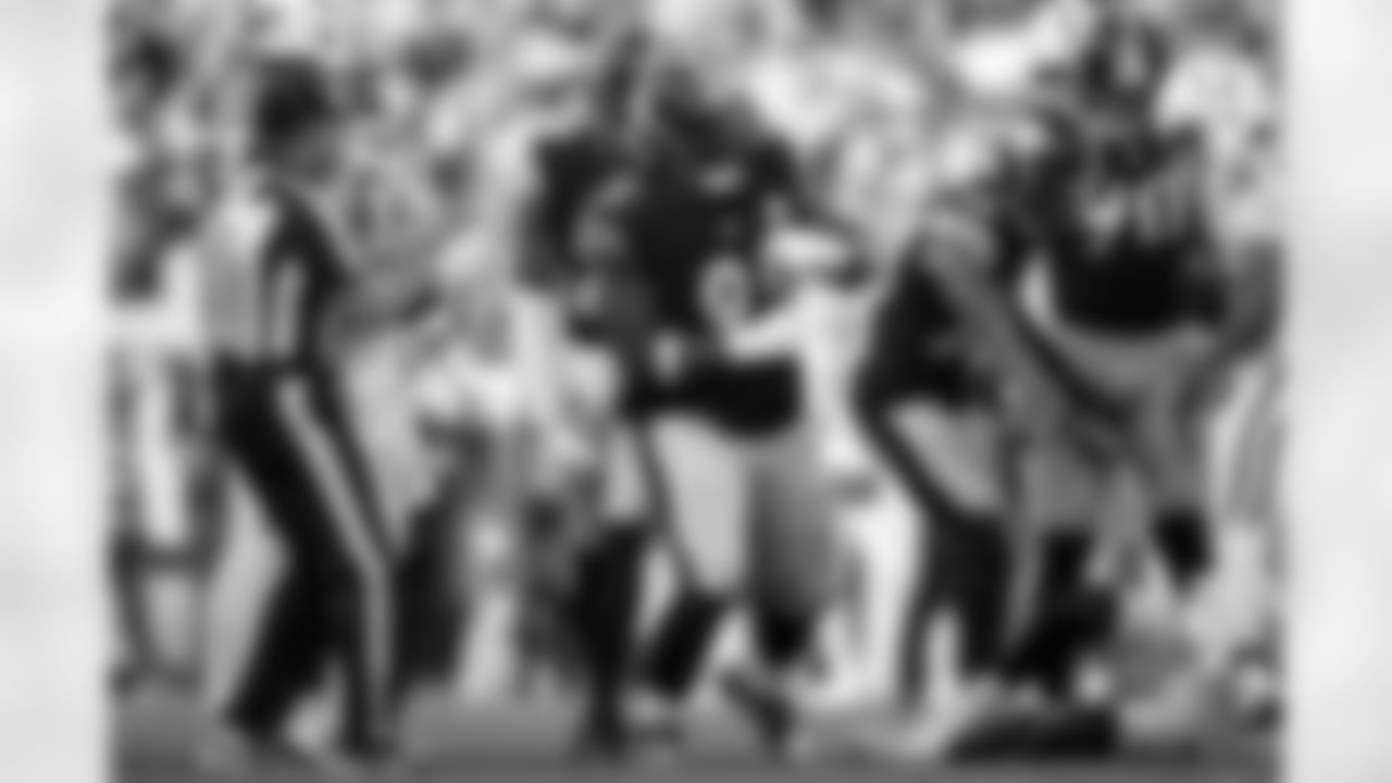 Pittsburgh Steelers defensive tackle Keeanu Benton (95) celebrates a crucial play during a regular season game against the Indianapolis Colts, Sunday, Nov. 2, 2025 in Pittsburgh, PA. The Steelers defeated the Colts 27-20. (Alysa Rubin / Pittsburgh Steelers)