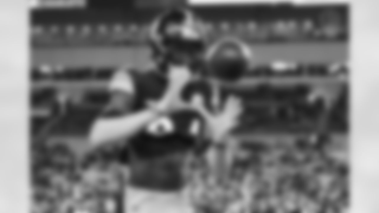 Pittsburgh Steelers cornerback Joey Porter Jr. (24) during a postseason Wild Card game between the Pittsburgh Steelers and the Houston Texans, Monday, Jan. 12, 2026 in Pittsburgh, PA. (Karl Roser / Pittsburgh Steelers)