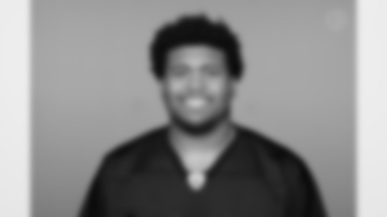 DT Derrick Harmon- No. 99