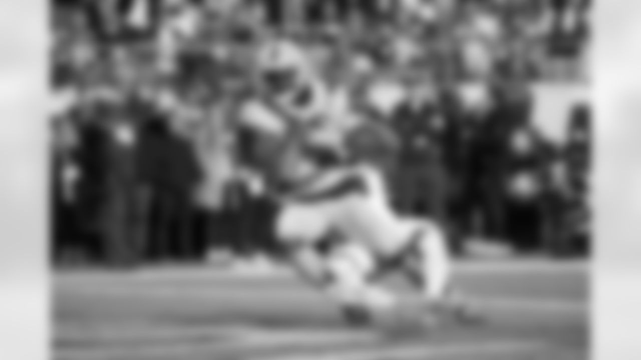 Pittsburgh Steelers wide receiver DK Metcalf (4) catches a pass for a touchdown during a regular season game between the Pittsburgh Steelers and the Green Bay Packers, Sunday, Oct. 26, 2025 in Pittsburgh, PA. The Packers beat the Steelers 35-25. (Karl Roser / Pittsburgh Steelers)