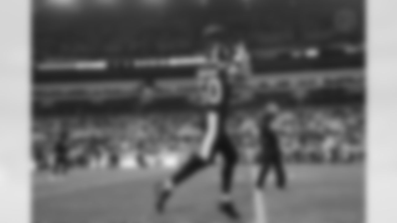 Pittsburgh Steelers linebacker Malik Harrison (50) during a regular season game between the Pittsburgh Steelers and the Miami Dolphins, Monday, Dec. 15, 2025 in Pittsburgh, PA. (Taylor Ollason / Pittsburgh Steelers)