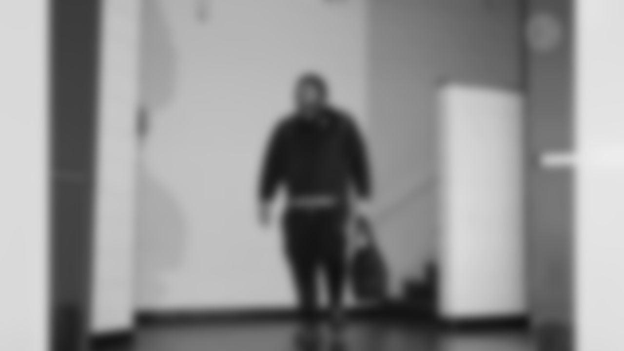 Pittsburgh Steelers center Zach Frazier (54) during a regular season game between the Pittsburgh Steelers and the Detroit Lions, Sunday, Dec. 21, 2025 in Detroit, MI. (Alysa Rubin / Pittsburgh Steelers)