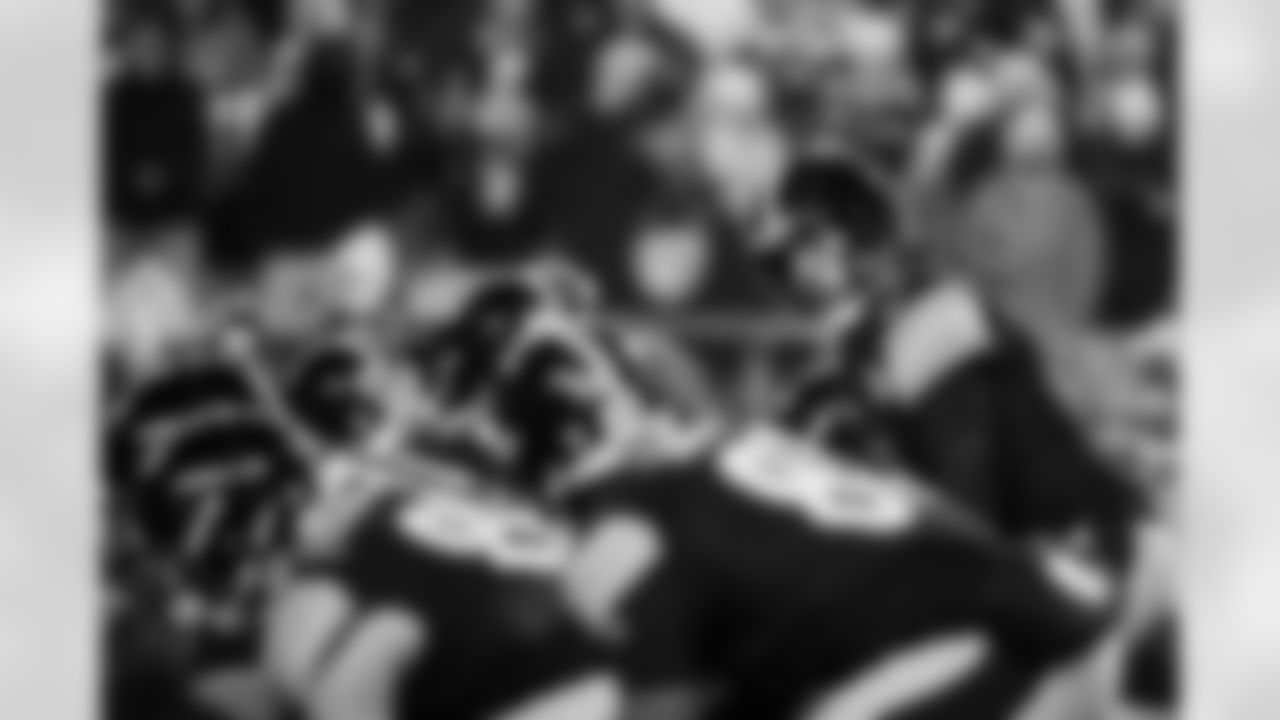 Pittsburgh Steelers quarterback Aaron Rodgers (8) during a regular season game between the Pittsburgh Steelers and the Baltimore Ravens, Sunday, Jan. 4, 2026 in Pittsburgh, PA. The Steelers defeated the Ravens 26-24. (Taylor Ollason / Pittsburgh Steelers)