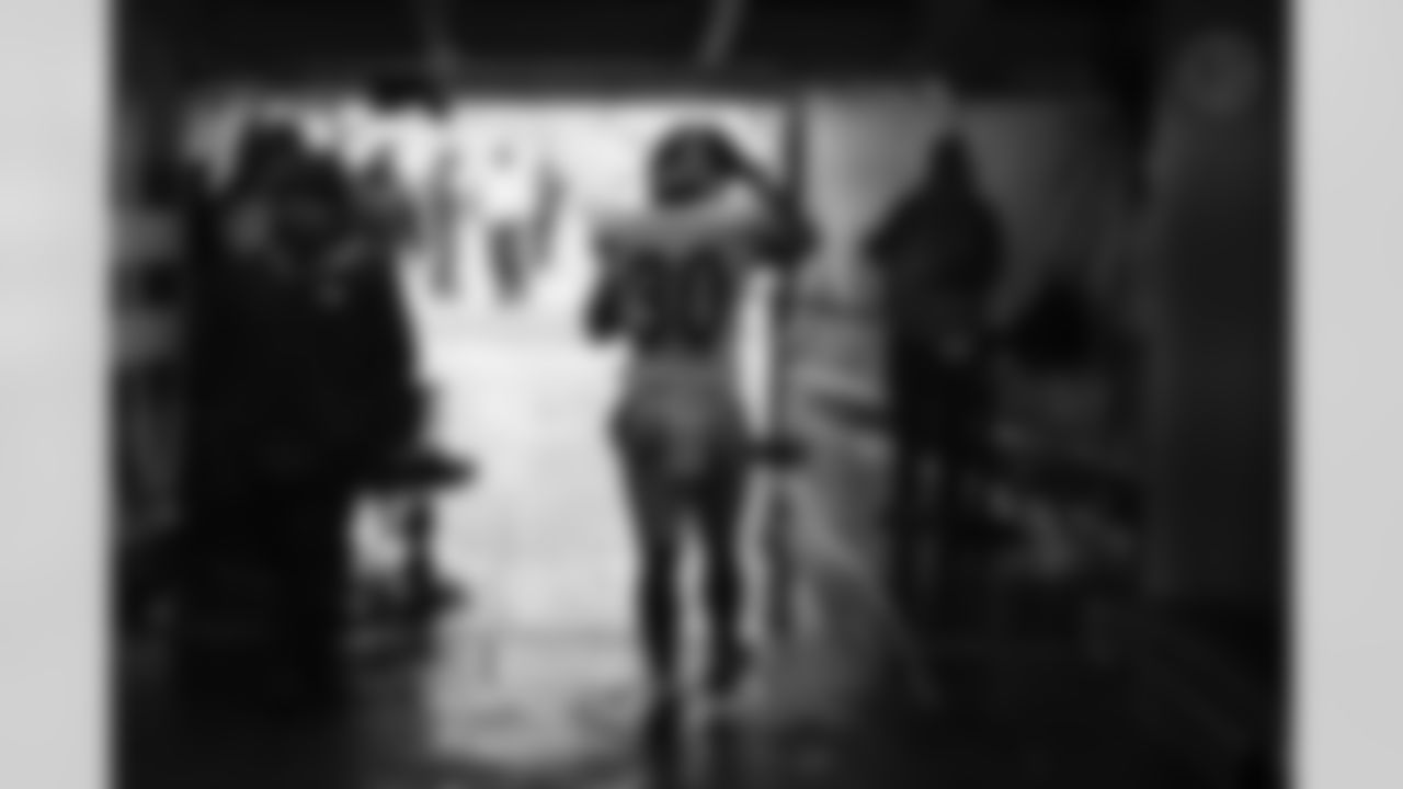 Pittsburgh Steelers running back Jaylen Warren (30) during a regular season game between the Pittsburgh Steelers and the Cleveland Browns, Sunday, Dec. 28, 2025 in Cleveland, OH. (Alysa Rubin / Pittsburgh Steelers)