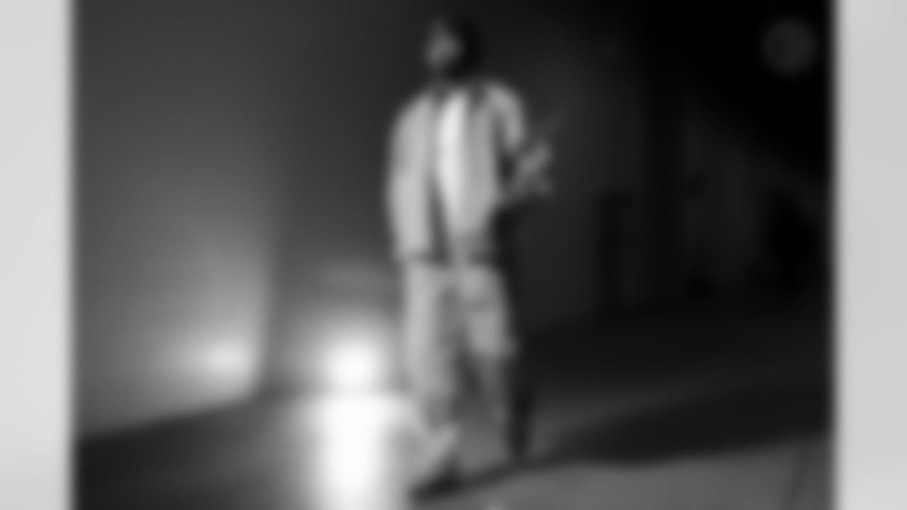 Pittsburgh Steelers running back Kenneth Gainwell (14) during a regular season game between the Pittsburgh Steelers and the Baltimore Ravens, Sunday, Jan. 4, 2026 in Pittsburgh, PA. (Karl Roser / Pittsburgh Steelers)