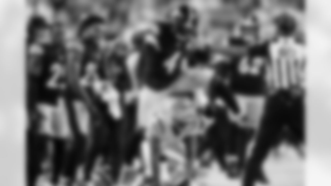 Pittsburgh Steelers wide receiver DK Metcalf (4) during a regular season game between the Pittsburgh Steelers and the Cincinnati Bengals, Thursday, Oct. 16, 2025 in Cincinnati, OH. (Alysa Rubin / Pittsburgh Steelers)