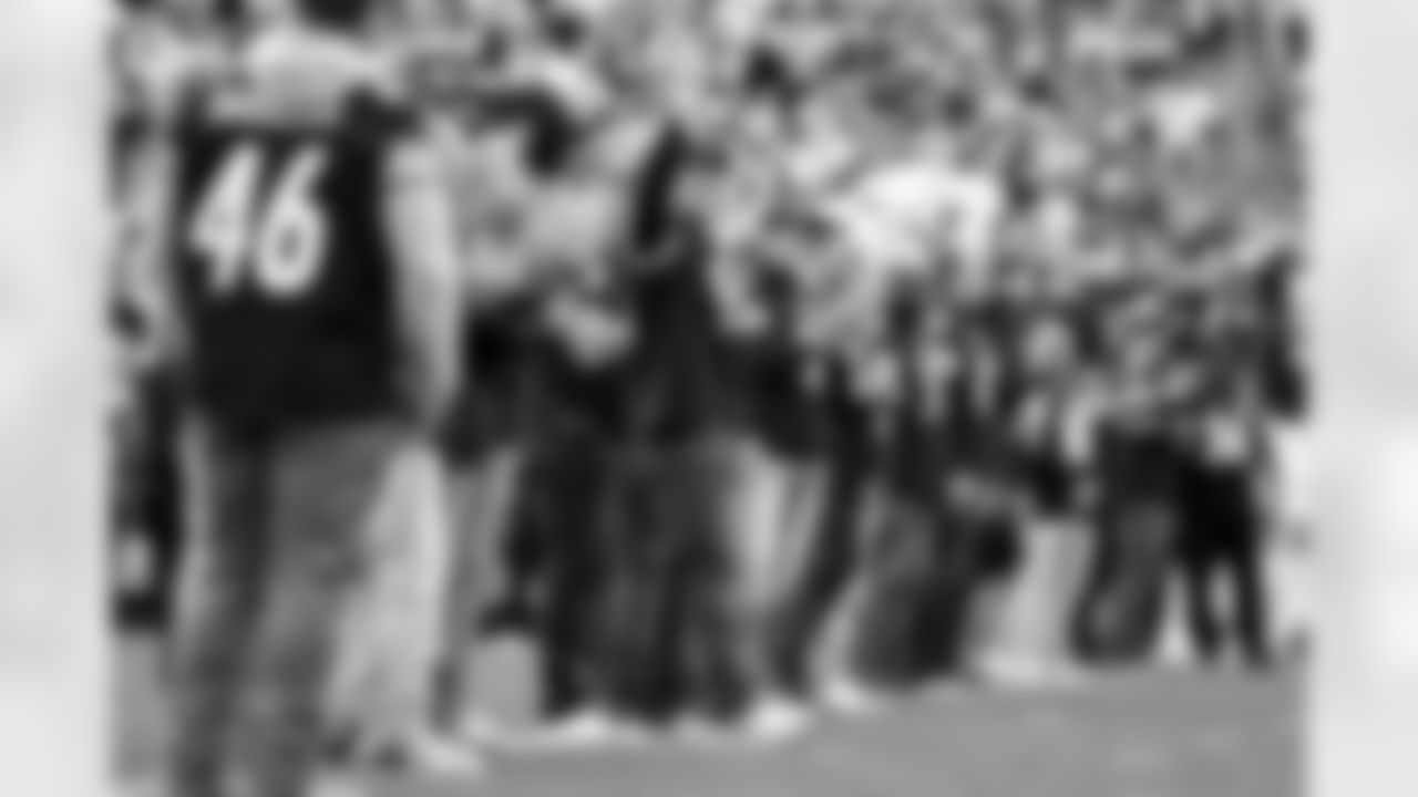 The Pittsburgh Steelers celebrated the 20th anniversary of Super Bowl XL during halftime of a regular season game between the Pittsburgh Steelers and the Indianapolis Colts, Sunday, Nov. 2, 2025 in Pittsburgh, PA. (Alysa Rubin / Pittsburgh Steelers)